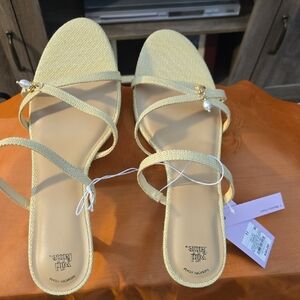 wild fable Light Yellow Strappy Pearl-Accent Flat Sandals